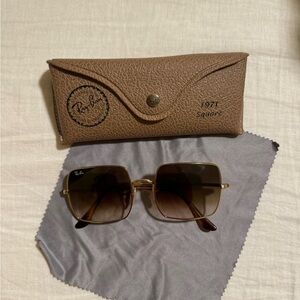 Rayban Square 1971 Classic